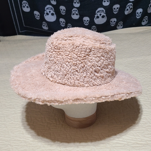 Urban Outfitters Sherpa Fedora Hat - Picture 3 of 9